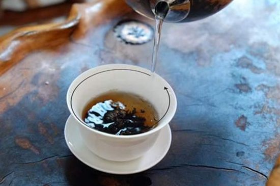 喝茶茶桌上的禮儀有哪些，泡茶待客十大禮儀不可不做！