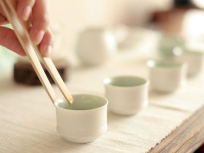 鐵觀音的泡法，水溫100°C最佳第一泡不能喝