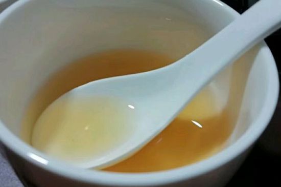 大紅袍第一泡要倒掉嗎，洗茶水需倒掉但第一泡出湯