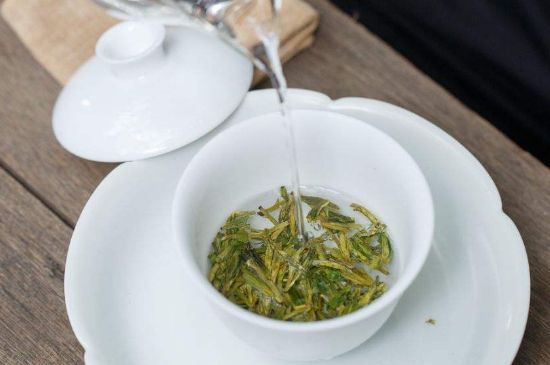 蒸茶和煮茶還有泡茶有什么區(qū)別，泡茶煮茶蒸茶哪個好喝？