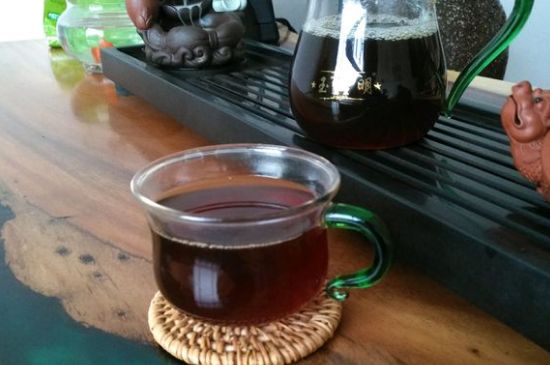 正常下一斤茶葉能喝多久，一個(gè)人一般一個(gè)月喝多少茶葉