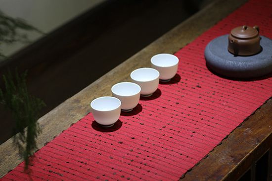 喝茶茶桌上的禮儀有哪些，泡茶待客十大禮儀不可不做！