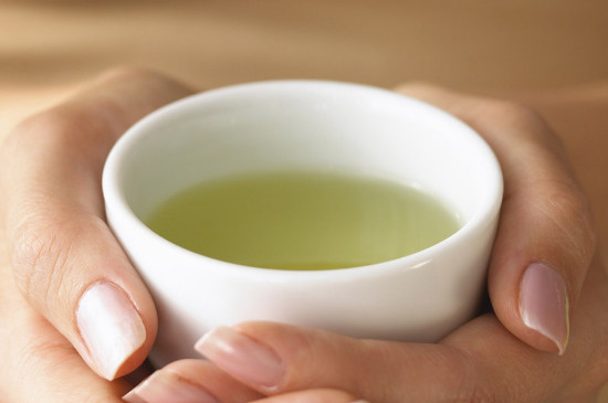 白茶的年份是怎么區(qū)分，如何辨別白茶年份