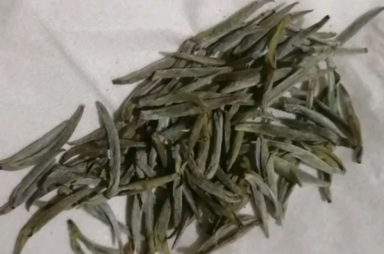 過期茶葉的八大妙用，過期的陳茶葉還能干什么用？