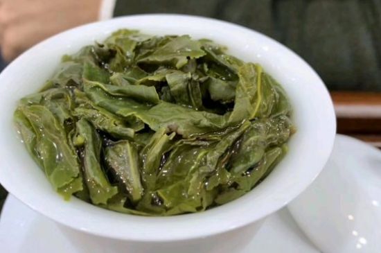 用紙巾辨別香精鐵觀音，鐵觀音香精如何分辨方法