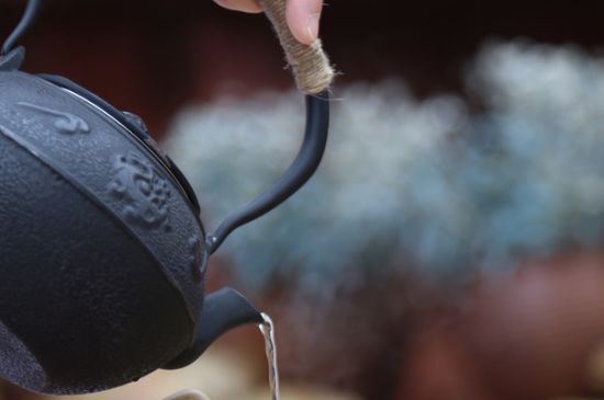 鐵壺是泡茶還是煮茶，鐵壺泡茶好嗎