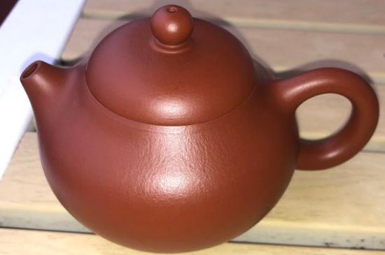 手工紫砂壺和模具壺有什么區(qū)別，快速鑒別手工壺模具壺