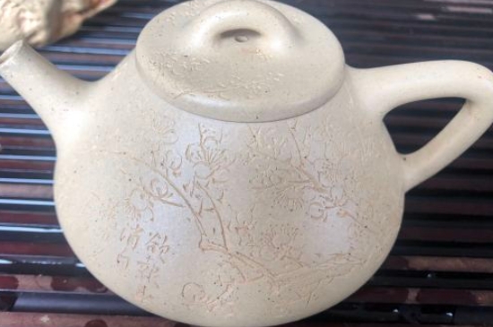 新買的紫砂壺為什么會裂，真的紫砂壺是不是很容易開裂？