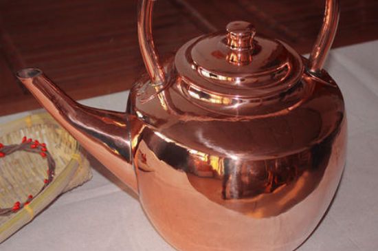 紫銅壺好還是黃銅壺好，紫銅壺與黃銅壺的區(qū)別