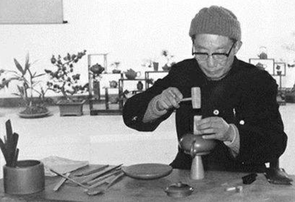 景舟八式紫砂壺圖片及名稱，經(jīng)典壺型顧景舟八式值多少錢？