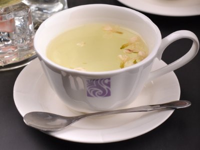 茉利花茶有什么功效作用，不適合什么人喝？