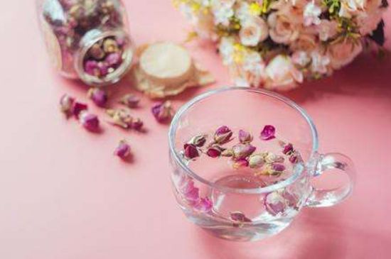 玫瑰花茶是應(yīng)該煮還是蒸，玫瑰花茶是不是煮一下效果更好？