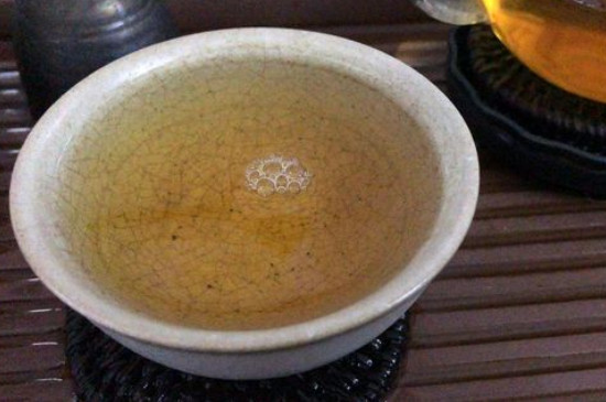 怎么鑒別建盞化學(xué)釉，真假建盞的對(duì)比與辨別