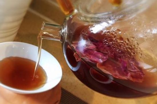 喝玫瑰花茶能祛斑嗎，玫瑰花茶有祛斑的功效嗎？