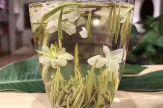 茉莉銀針適合什么人喝，茉莉銀針茶有什么功效