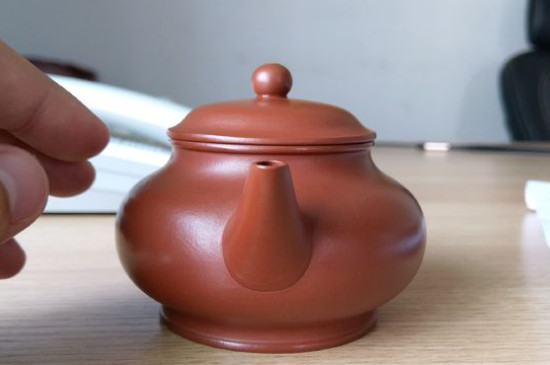 大紅袍和朱泥哪個好，為什么不能買大紅袍壺
