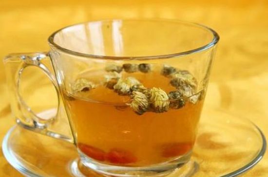 菊花茶的最佳搭配有哪幾樣，菊花茶和什么搭配喝效果好？