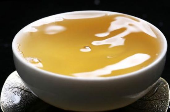 綠茶加重濕氣？濕氣體質(zhì)寒的人能喝綠茶嗎