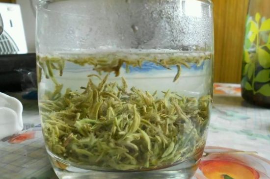 碧螺春為什么泡水渾濁，碧螺春茶葉泡水感覺很臟是混濁的