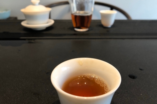 為什么喝巖茶會上火，巖茶喝多上火怎么辦？