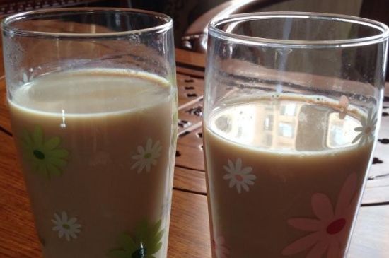 紅茶加奶的危害，紅茶加牛奶有副作用嗎