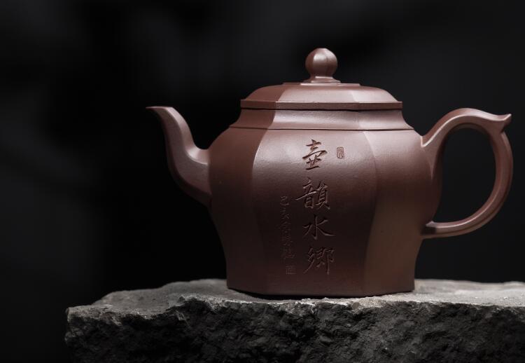 紫砂壺哪個地方最出名，什么樣的紫砂壺最好